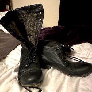 Women’s combat boots